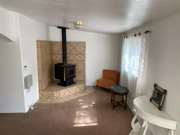 Leona Valley, CA 93551,40443 W 90th ST