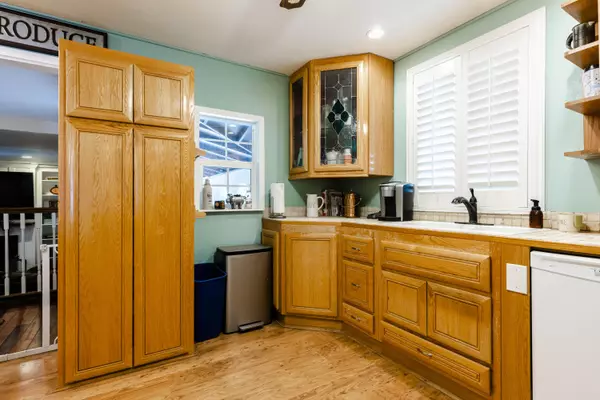 Quartz Hill, CA 93536,43228 W 51st ST