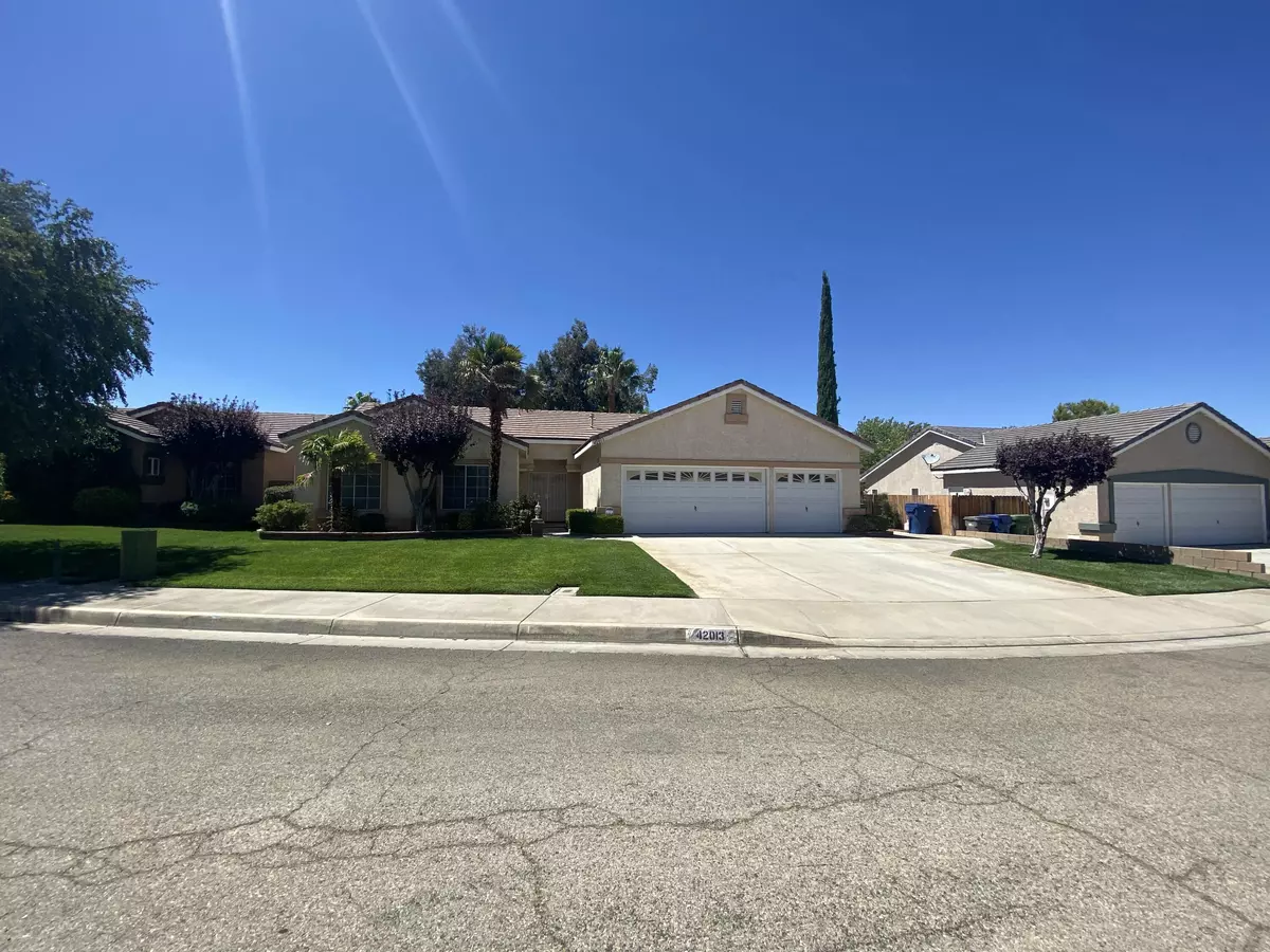 Quartz Hill, CA 93536,42013 Ash CT