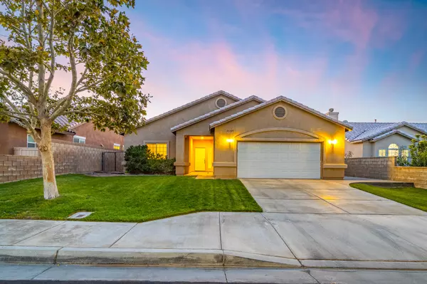 44105 Coral DR, Lancaster, CA 93536