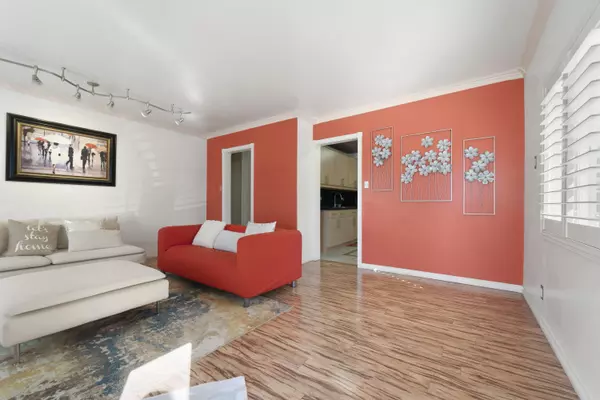 Norwalk, CA 90650,14034 Leibacher AVE