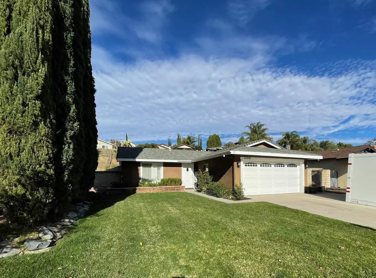 Santa Clarita, CA 91355,22945 Sycamore Creek DR