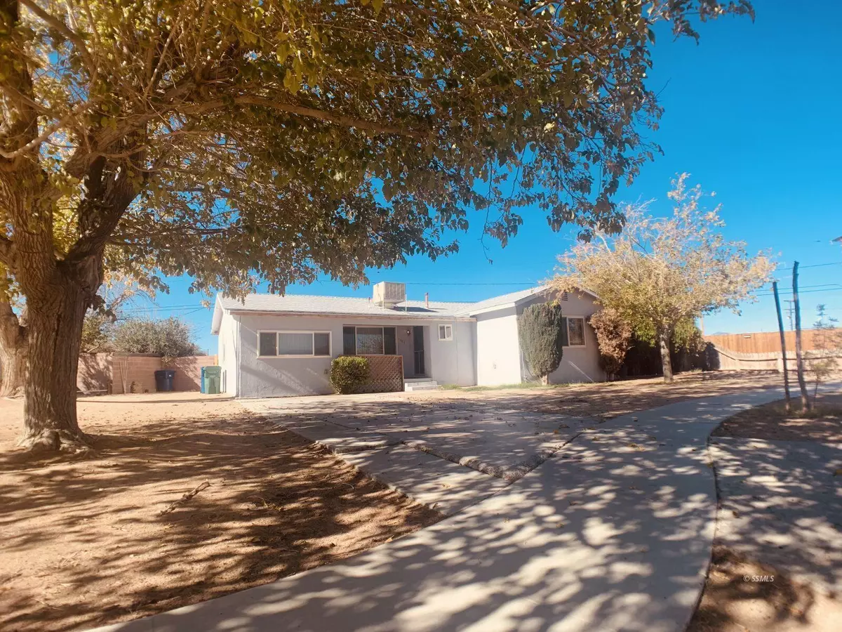 Ridgecrest, CA 93555,1605 Ewing CIR