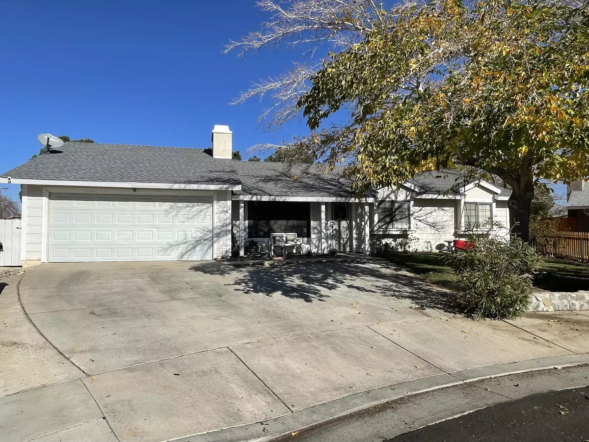 Palmdale, CA 93550,37825 Maureen ST