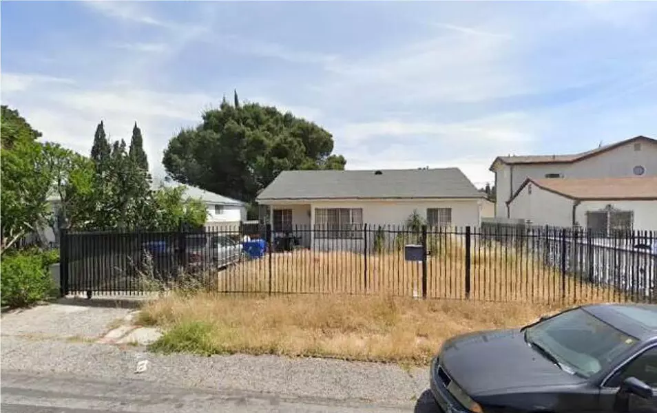 6044 Case AVE, North Hollywood, CA 91606