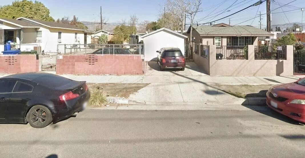 Pacoima, CA 91331,10852 Sutter AVE