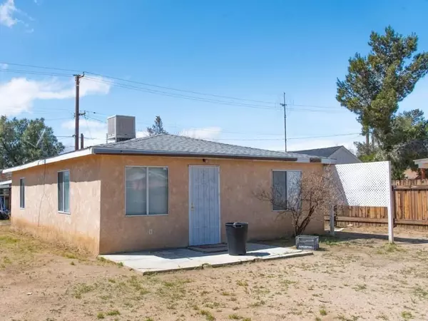 15717 L ST, Mojave, CA 93501