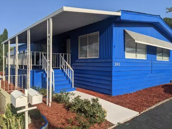 5711 Columbia Way #243, Quartz Hill, CA 93536