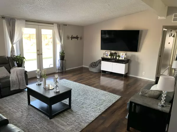 Palmdale, CA 93550,38544 Glenbush AVE