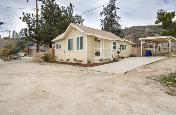 17677 Manzanita, Lake Hughes, CA 93532