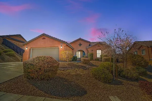 38455 Sphynx DR, Palmdale, CA 93551