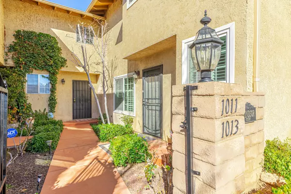 1011 Beechdale DR, Palmdale, CA 93551