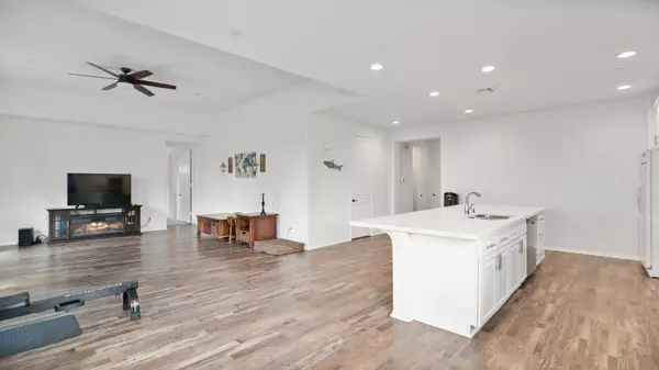 Palmdale, CA 93552,37767 Nova AVE