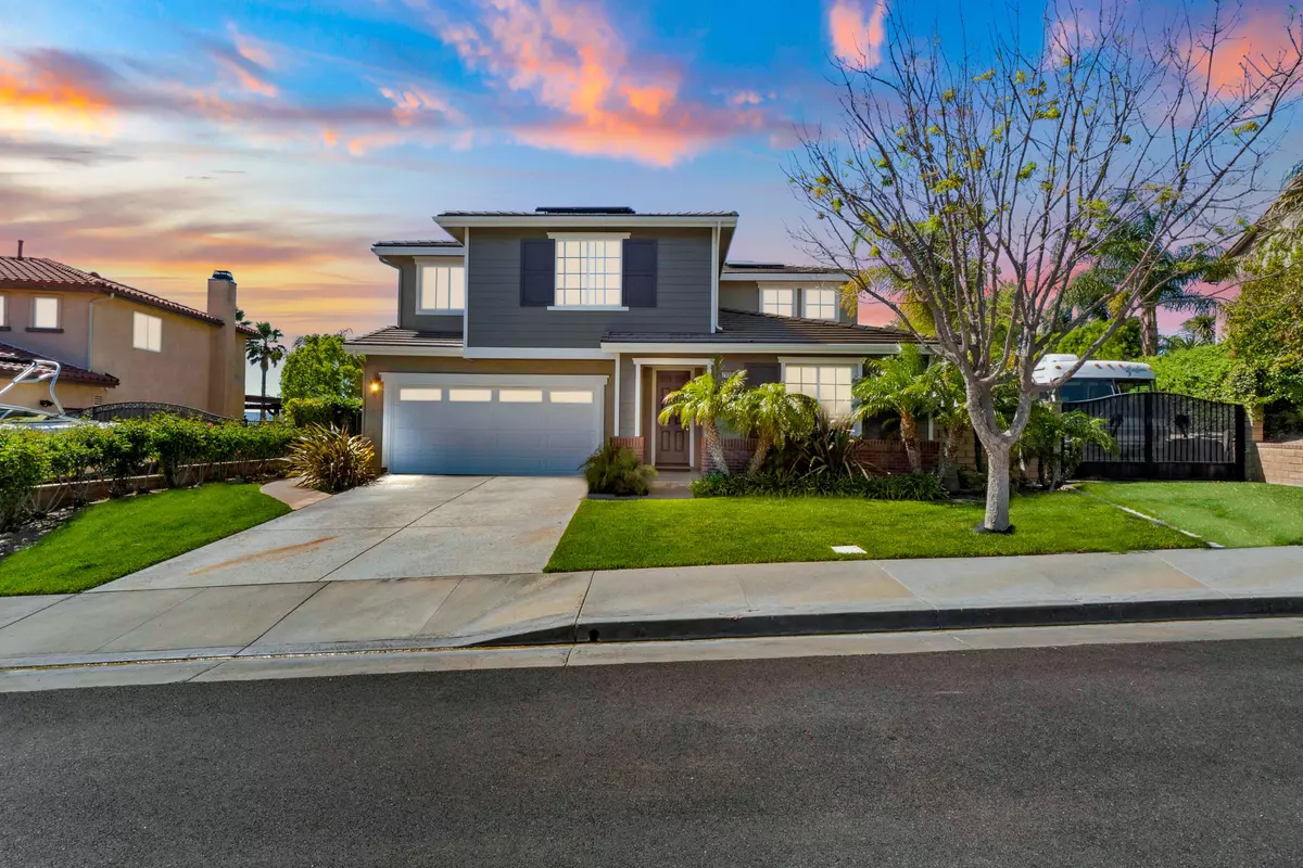 Santa Clarita, CA 91387,29315 Kilamanjaro CT