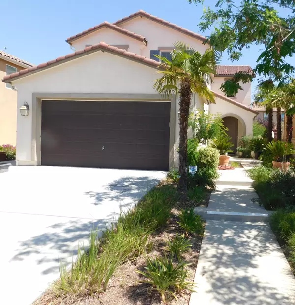 Santa Clarita, CA 91350,19826 Christopher LN