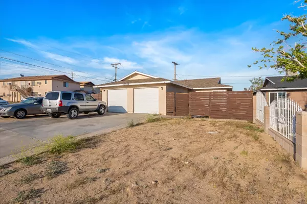 Mojave, CA 93501,15946 Koch ST