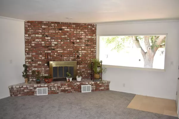 Quartz Hill, CA 93536,4540 W Ave L-13