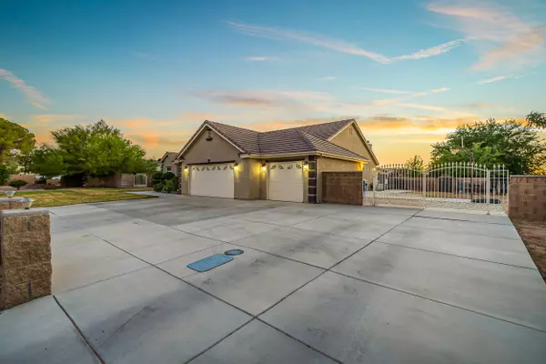 Lancaster, CA 93536,43045 45th Street West