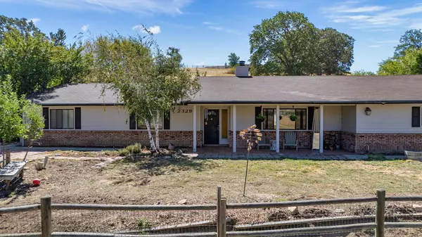 23291 Dart DR, Tehachapi, CA 93561