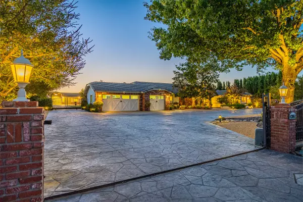 Lancaster, CA 93536,42061 W 22nd ST