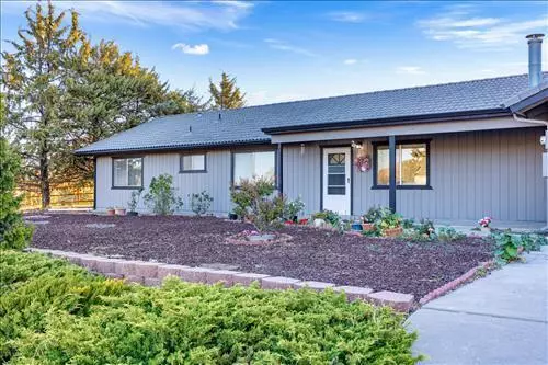 21900 San Gabriel DR, Tehachapi, CA 93561