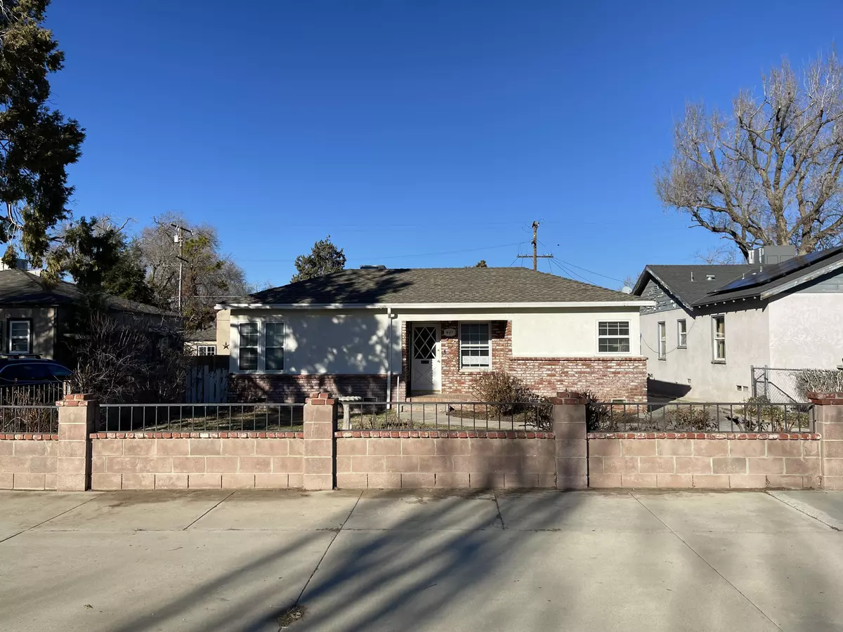 Tehachapi, CA 93561,421 East E ST