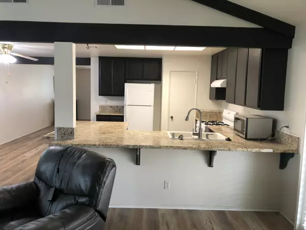 Quartz Hill, CA 93536,4748 W Avenue L13