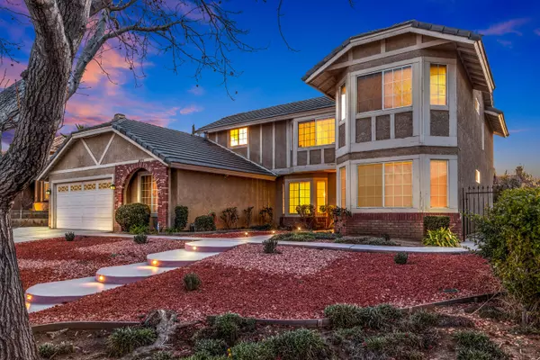 Quartz Hill, CA 93536,41537 Yancey LN