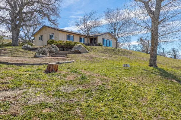 Tehachapi, CA 93561,30613 Buckskin DR