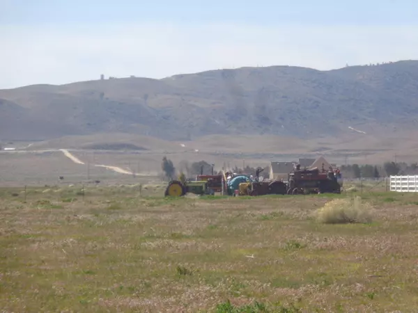 Fairmont, CA 93536,177 Stw W Vic Avenue E10 177 Stw