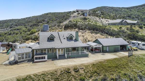 39910 W 95th ST, Leona Valley, CA 93551