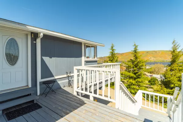 Lake Elizabeth, CA 93532,42804 Whetstone DR