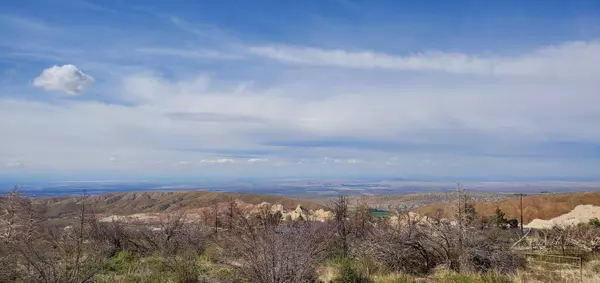 14760 Big Sky Dr DR, Pearblossom, CA 93553