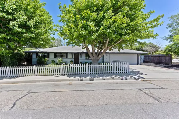 Tehachapi, CA 93561,718 Elm ST