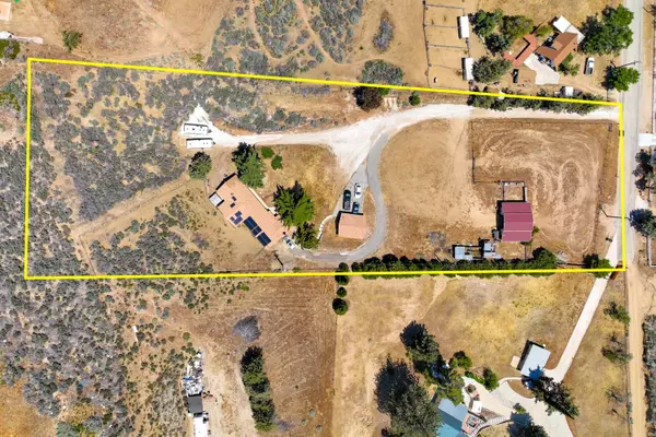 Leona Valley, CA 93551,40011 W 92nd ST