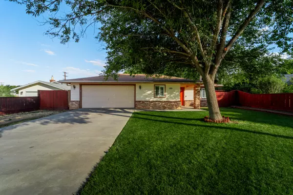 20828 Brentwood DR, Tehachapi, CA 93561