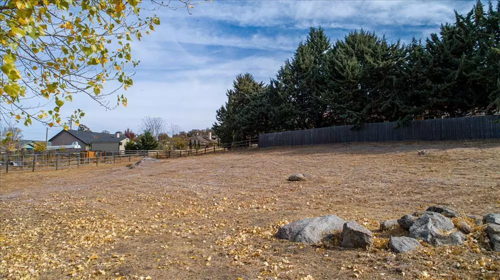 Tehachapi, CA 93561,Arlington PL