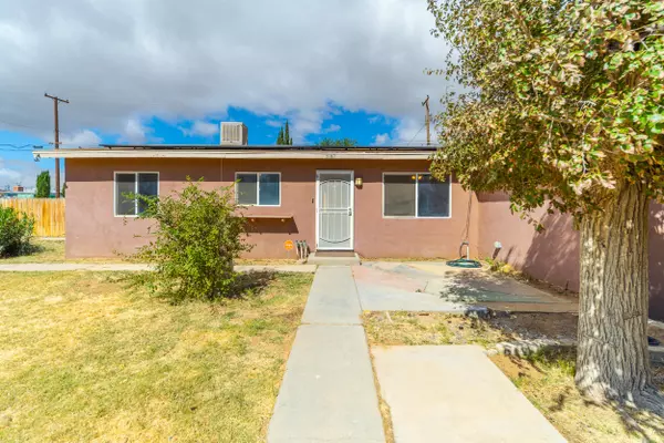 Mojave, CA 93501,3187 Gregory DR