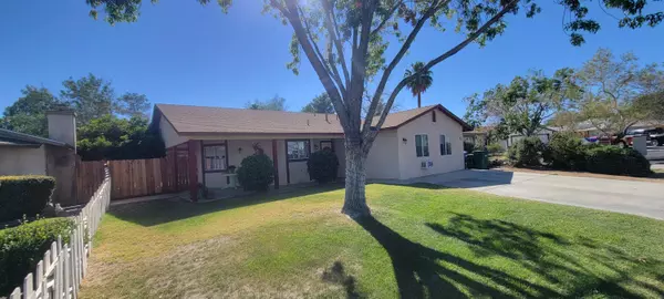 Ridgecrest, CA 93555,725 Ginger AVE