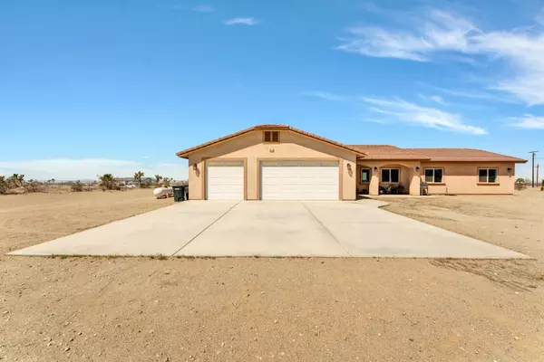 3014 Manzano RD, Pinon Hills, CA 92372