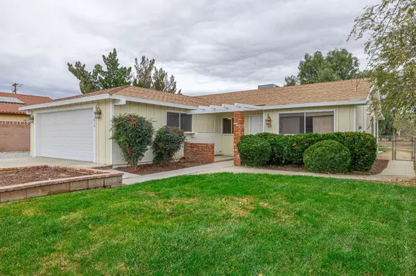 41619 W 45th ST, Lancaster, CA 93536