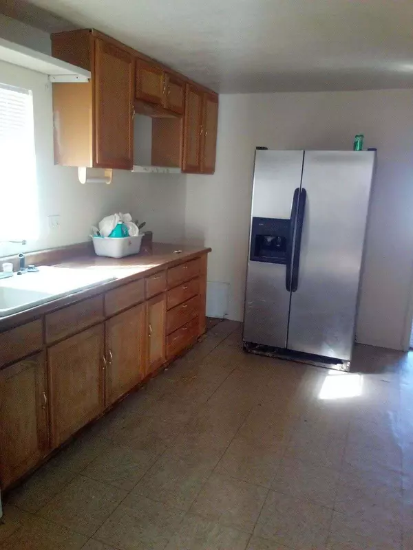 Mojave, CA 93501,16036 O ST