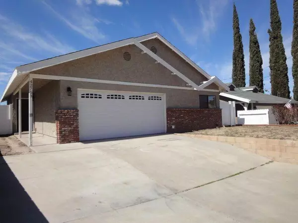 42753 Blue Hills DR, Lake Hughes, CA 93532