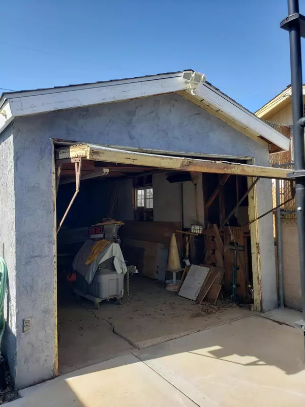 Mojave, CA 93501,15845 & 15855  O ST