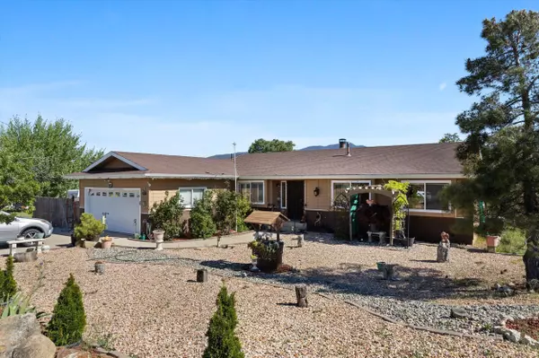 Tehachapi, CA 93561,22547 Mariposa RD