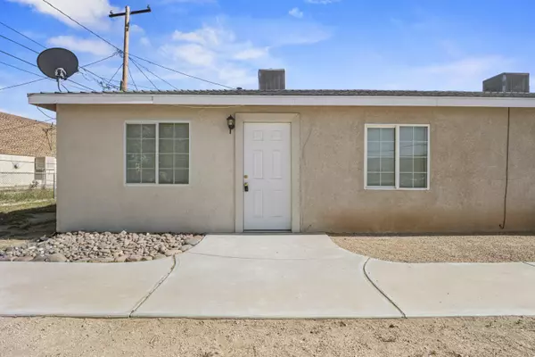 Mojave, CA 93501,15854 N ST #4