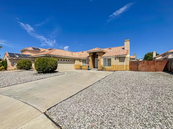 37922 Antibes CT, Palmdale, CA 93552