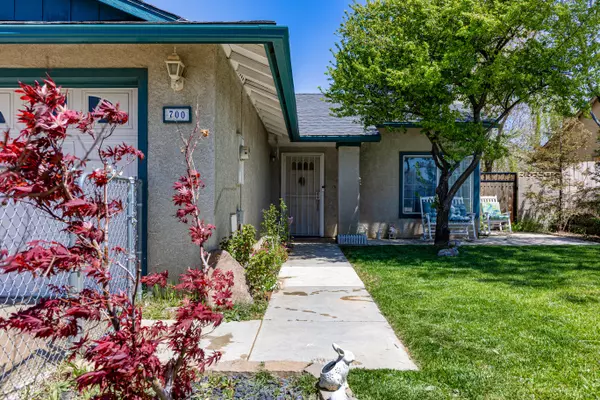 Tehachapi, CA 93561,700 Las Colinas ST