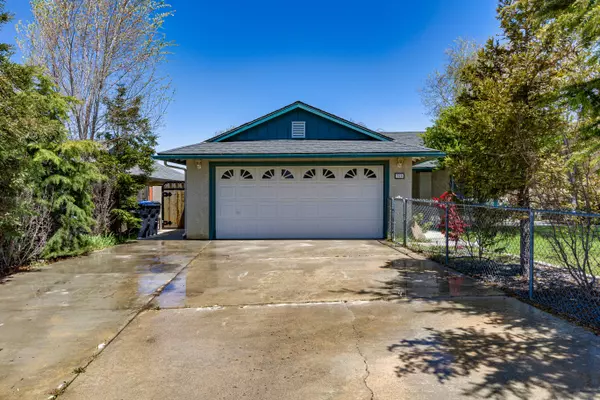 Tehachapi, CA 93561,700 Las Colinas ST