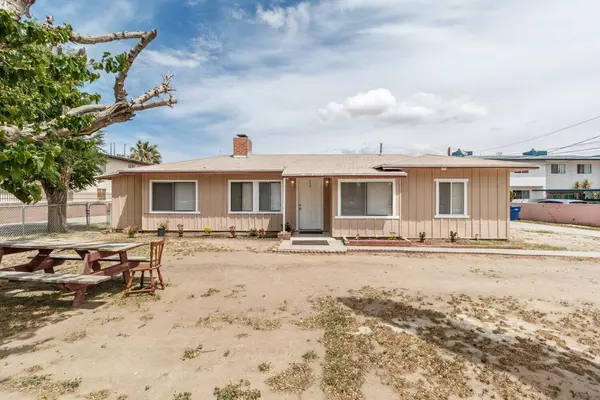 Palmdale, CA 93551,537 E Avenue Q12